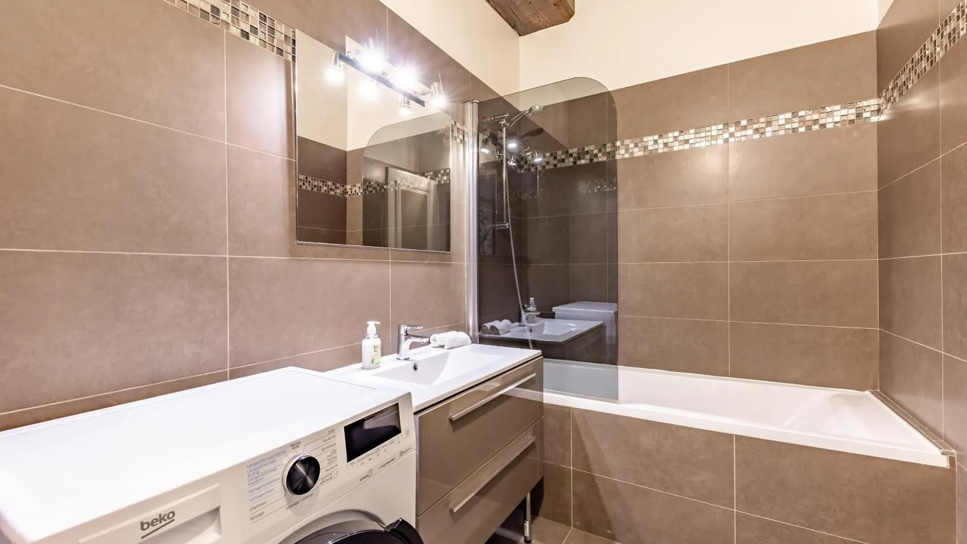 Charming Apartment 2Br 6P St-Germain-Des-Pres Paris France